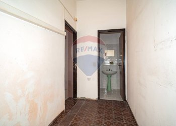 Hall / corridoio - Negozio Via Mirone
 
16, Viagrande - foto 22