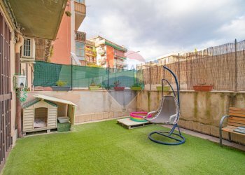 Giardino - Quadrilocale Via Mariannina Coffa Caruso
 
5, Catania - foto 4