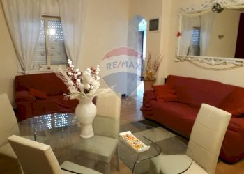 Sala da pranzo - Quadrilocale Via Mariannina Coffa Caruso
 
5, Catania - foto 18