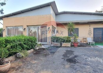 Casa all\'aperto - Villa VIA FISICARA
 
16, Caltagirone - foto 1