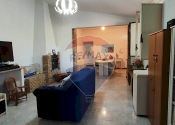 Soggiorno - Villa CONTRADA COSTA BAIRA
 
16, Caltagirone - foto 9