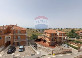 Edificio all\'aperto - Trilocale Via Edoardo De Filippo
 
snc, San Marco in Lamis - foto 3