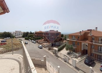 Edificio all\'aperto - Trilocale Via Edoardo De Filippo
 
snc, San Marco in Lamis - foto 12