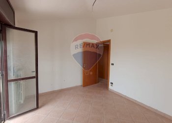 Stanza vuota - Trilocale Via Edoardo De Filippo
 
snc, San Marco in Lamis - foto 15