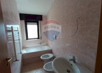 Bagno - Trilocale Via Edoardo De Filippo
 
snc, San Marco in Lamis - foto 18