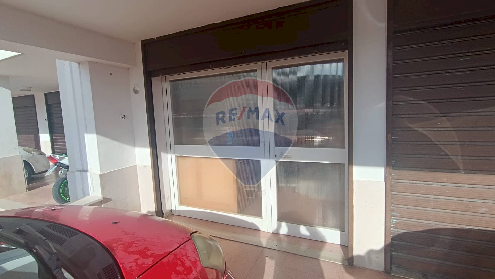 Foto 3 - Box Via San Benedetto Abate
 
9, Mattinata - foto 3