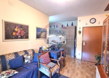 Sala da pranzo - Trilocale Via Gilching
 
12, Cecina - foto 26