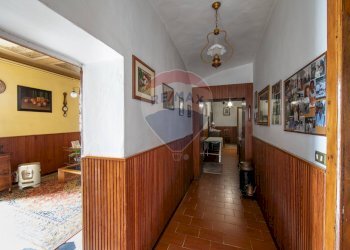 Hall / corridoio - Casa semi indipendente LOCALITA' ROMAGNASCO, Valduggia - foto 18