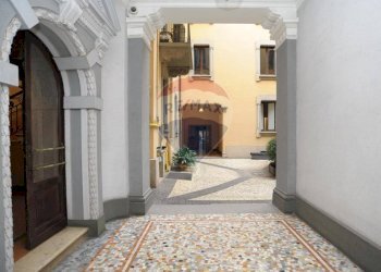 \nTerrazza\n - Apartment Via Giacomo Leopardi
 
21, Milano - photo 16