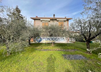 esterno - Casa semi indipendente Via Borghetto, Fosdinovo - foto 3