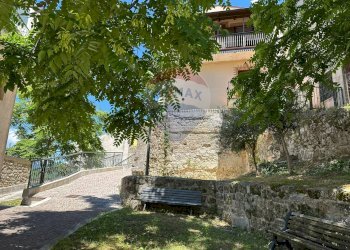 Giardino - Independent house Via Casile
 
snc, Scapoli - photo 3