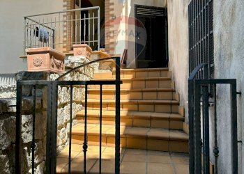 Casa all\'aperto - Independent house Via Casile
 
snc, Scapoli - photo 80