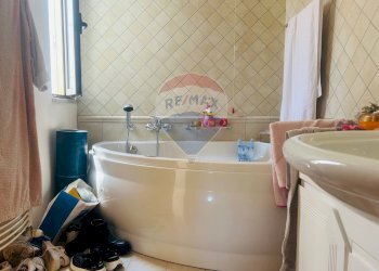 Bagno - Casa indipendente via marzabotto
 
68, Ragusa - foto 40