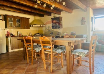 Sala da pranzo - Casa indipendente via marzabotto
 
68, Ragusa - foto 47
