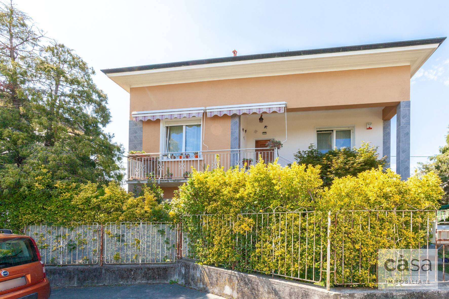 Foto 1 - Villa Via Carducci
 
4, Gazzada Schianno - photo 1