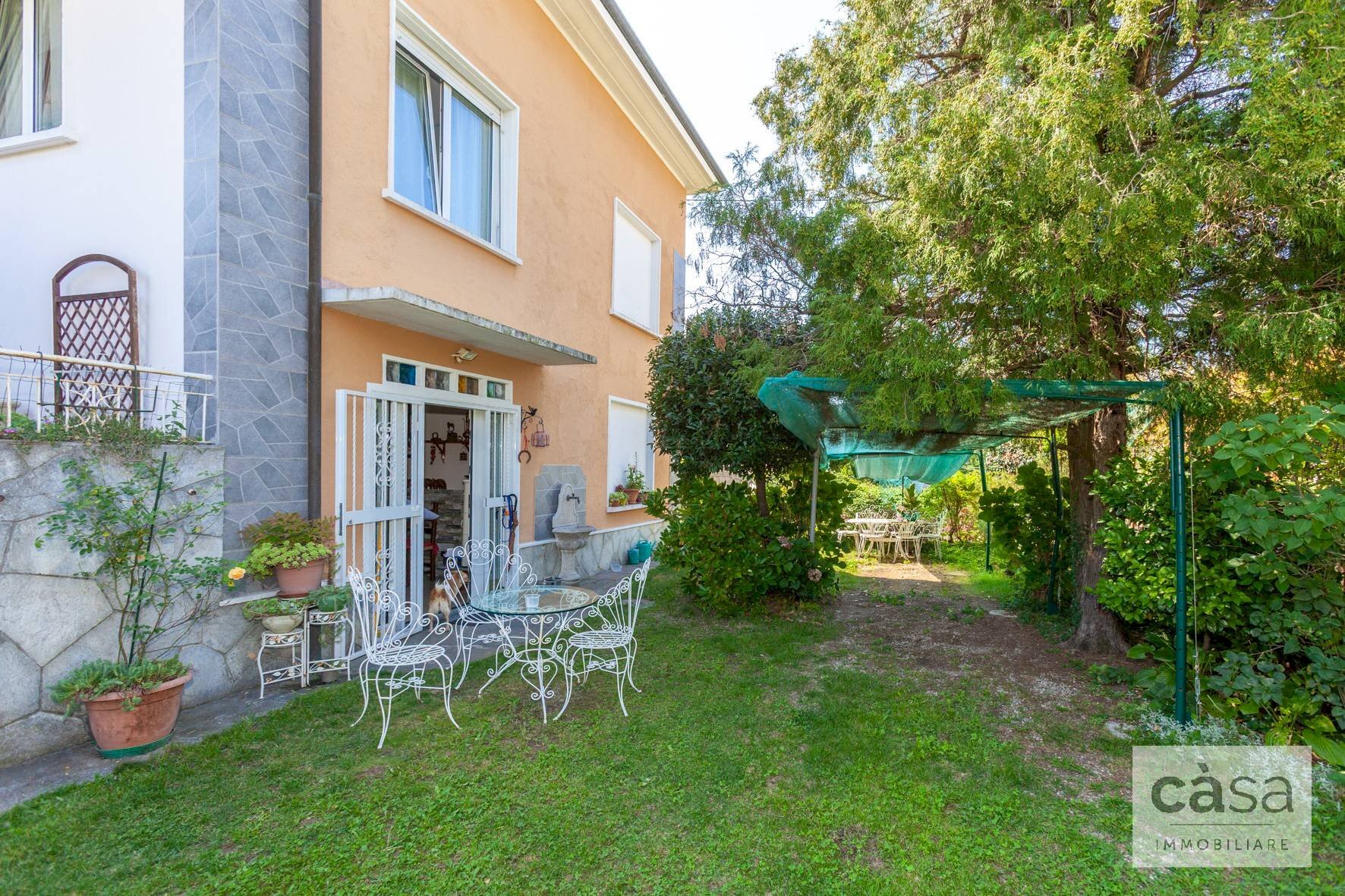 Foto 7 - Villa Via Carducci
 
4, Gazzada Schianno - photo 3