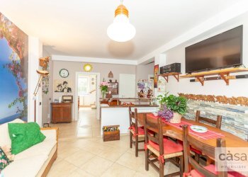 Foto 9 - Villa Via Carducci
 
4, Gazzada Schianno - foto 5