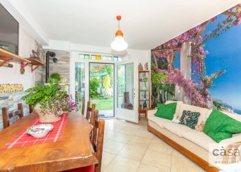 Foto 13 - Villa Via Carducci
 
4, Gazzada Schianno - foto 9