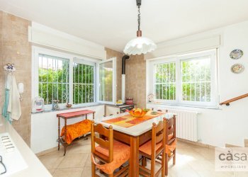 Foto 16 - Villa Via Carducci
 
4, Gazzada Schianno - foto 12