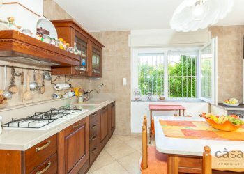 Foto 17 - Villa Via Carducci
 
4, Gazzada Schianno - foto 13