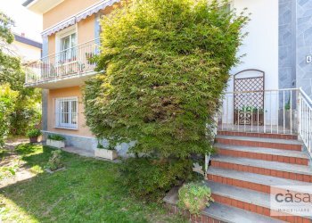 Foto 35 - Villa Via Carducci
 
4, Gazzada Schianno - foto 31