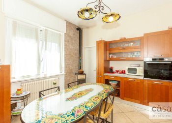 Foto 44 - Villa Via Carducci
 
4, Gazzada Schianno - foto 40