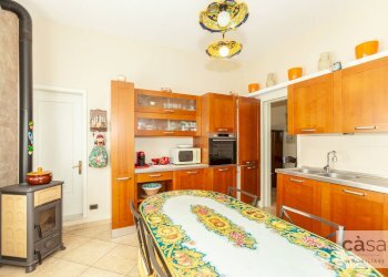 Foto 45 - Villa Via Carducci
 
4, Gazzada Schianno - foto 41