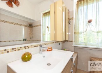 Foto 57 - Villa Via Carducci
 
4, Gazzada Schianno - foto 53