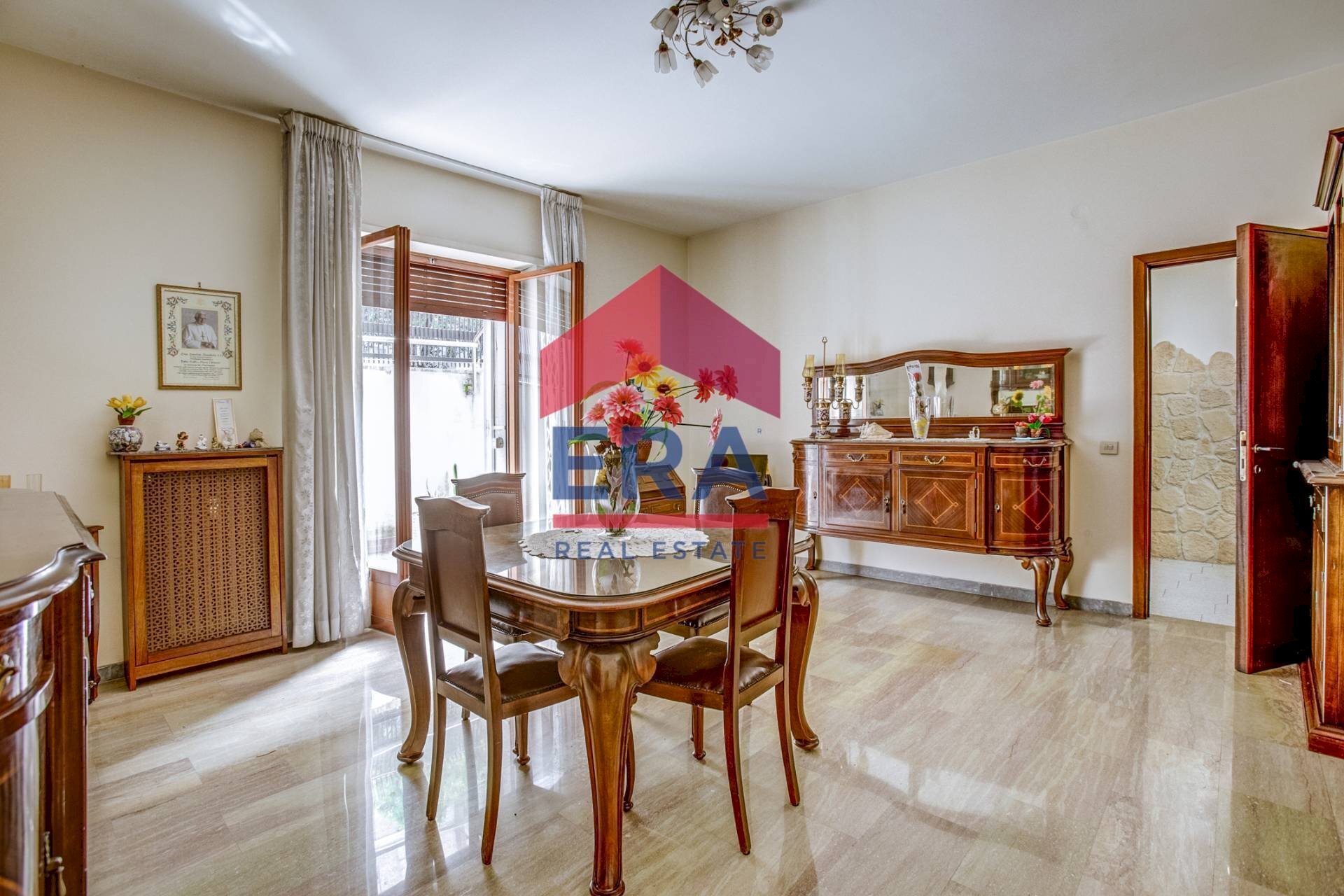 Salone - Trilocale Via Enrico Fermi
 
49, Roma - foto 3