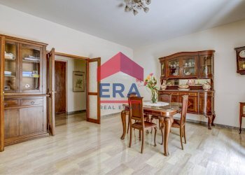 Salone - Trilocale Via Enrico Fermi
49, Roma - foto 8