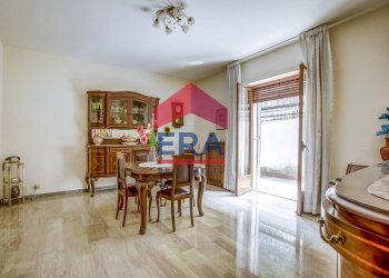 Salone - Trilocale Via Enrico Fermi
49, Roma - foto 15