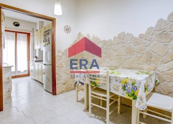 Cucina - Trilocale Via Enrico Fermi
49, Roma - foto 9