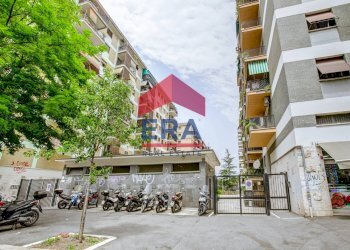 Esterna - Trilocale Via Enrico Fermi
49, Roma - foto 23