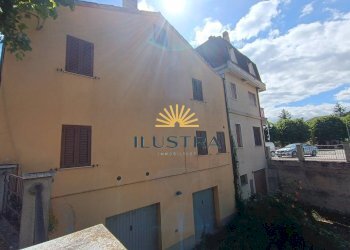 Foto 3 - Casa indipendente via IV novembre
 
9 - 11 - 13, Rotella - foto 3