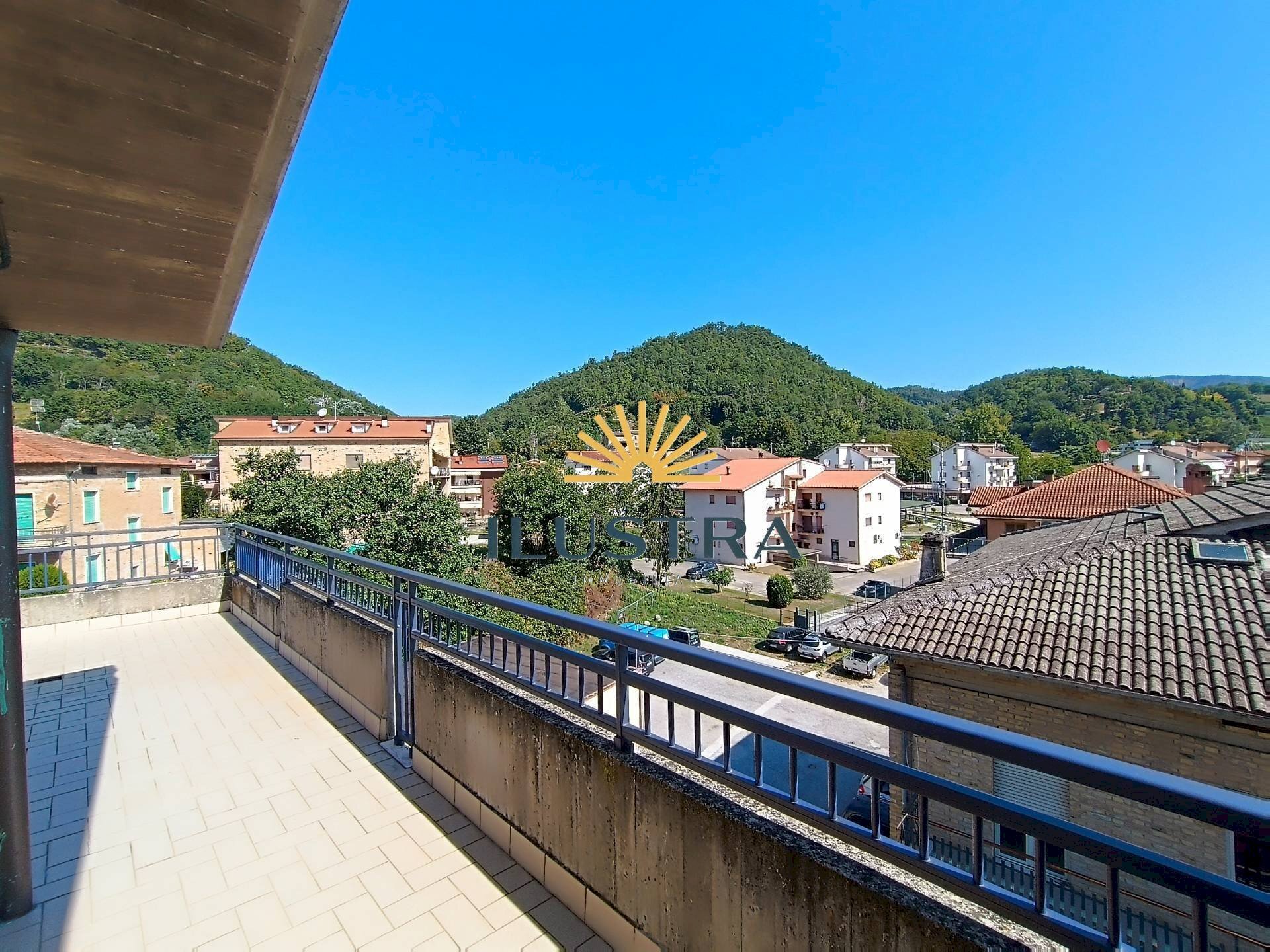 Foto 2 - Three-room apartment viale trieste
135, Comunanza - photo 2