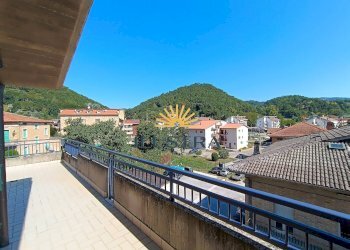 Foto 2 - Trilocale viale trieste
 
135, Comunanza - foto 2