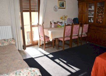 Salone - Two-room apartment via Paolo Mantegazza, 15, Parabiago - photo 1