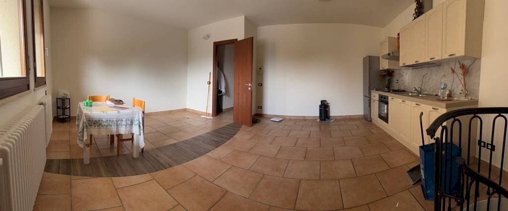 Cucina - Trilocale via San Rocco, Saludecio - foto 3