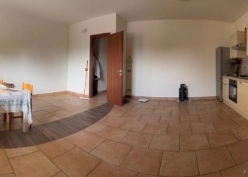 Cucina - Trilocale via San Rocco, Saludecio - foto 3