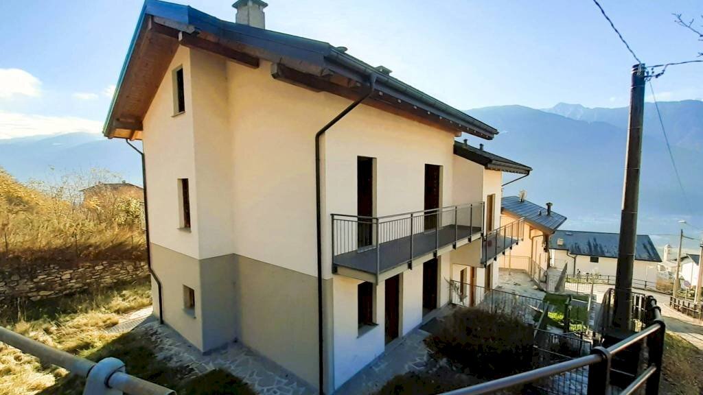 Facciata - Villa via Margella, Castione Andevenno - foto 1