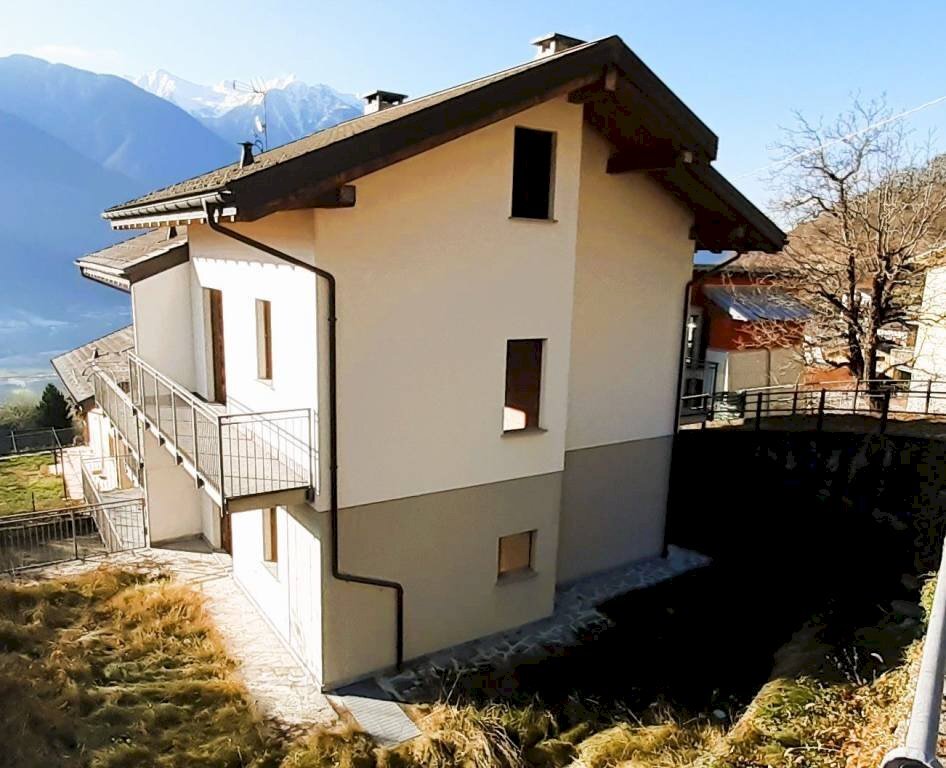 Facciata - Villa via Margella, Castione Andevenno - foto 2