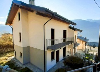 Facciata - Villa via Margella, Castione Andevenno - foto 1