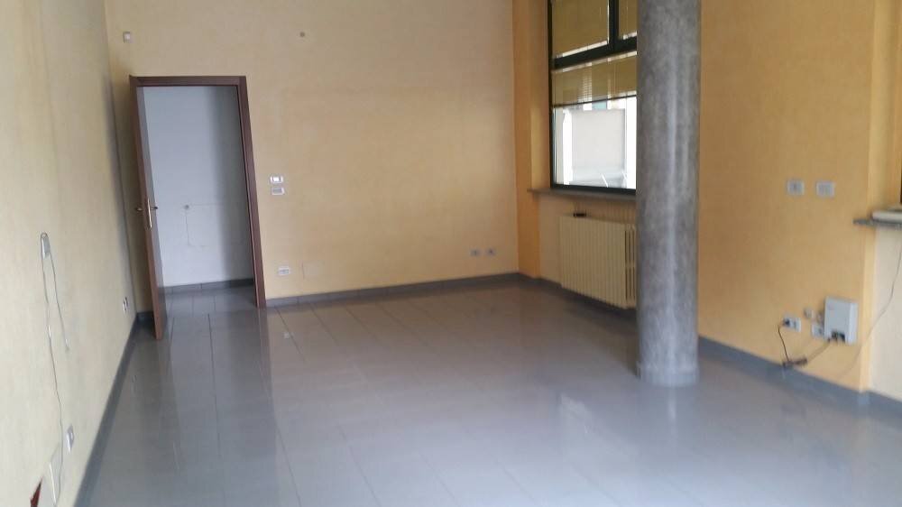 Ufficio via Boves, Borgo San Dalmazzo - foto 1