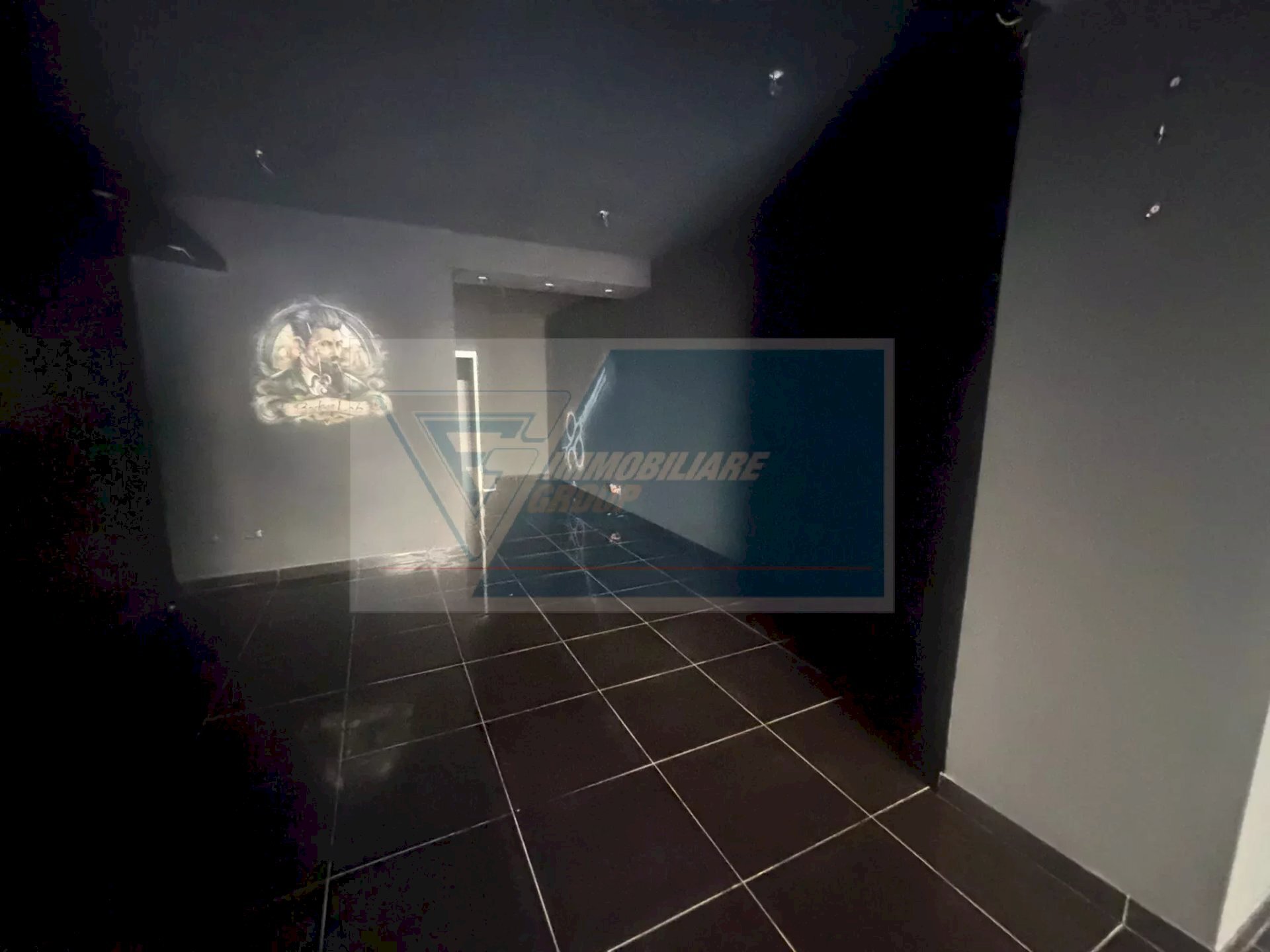 Locale Commerciale Largo Empedocle, Siracusa - foto 2