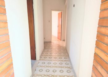 Four-room apartment Via Santa Marta, Messina - photo 20