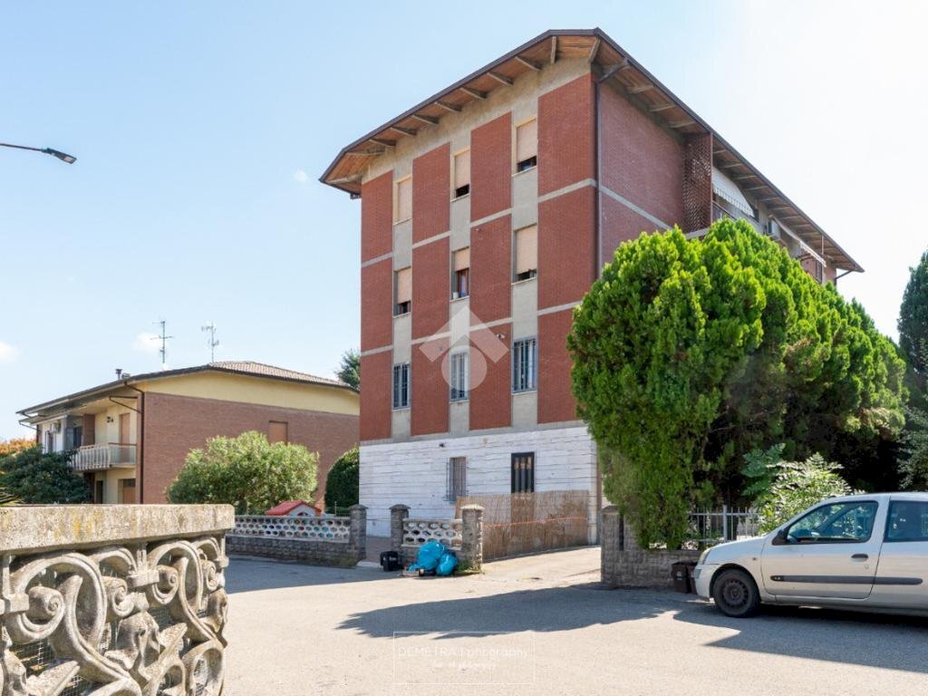 Four-room apartment Via Goffredo Mameli, Vignola - photo 1