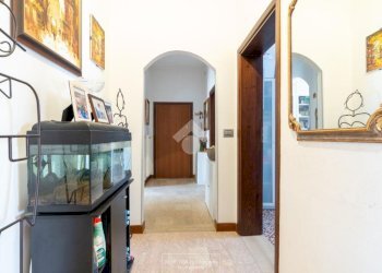 Four-room apartment Via Goffredo Mameli, Vignola - photo 5