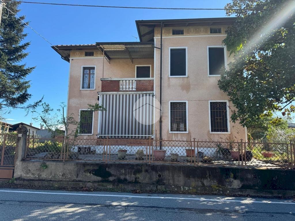 Casa indipendente Via Martiri della Libertà, Mottalciata - foto 1