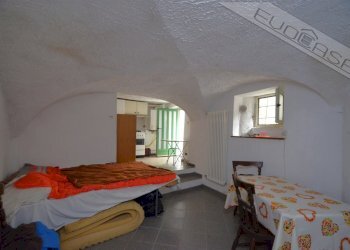 One-room apartment Via Umberto I 61, Fenestrelle - photo 6