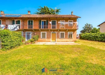 Independent house La Morra - photo 1